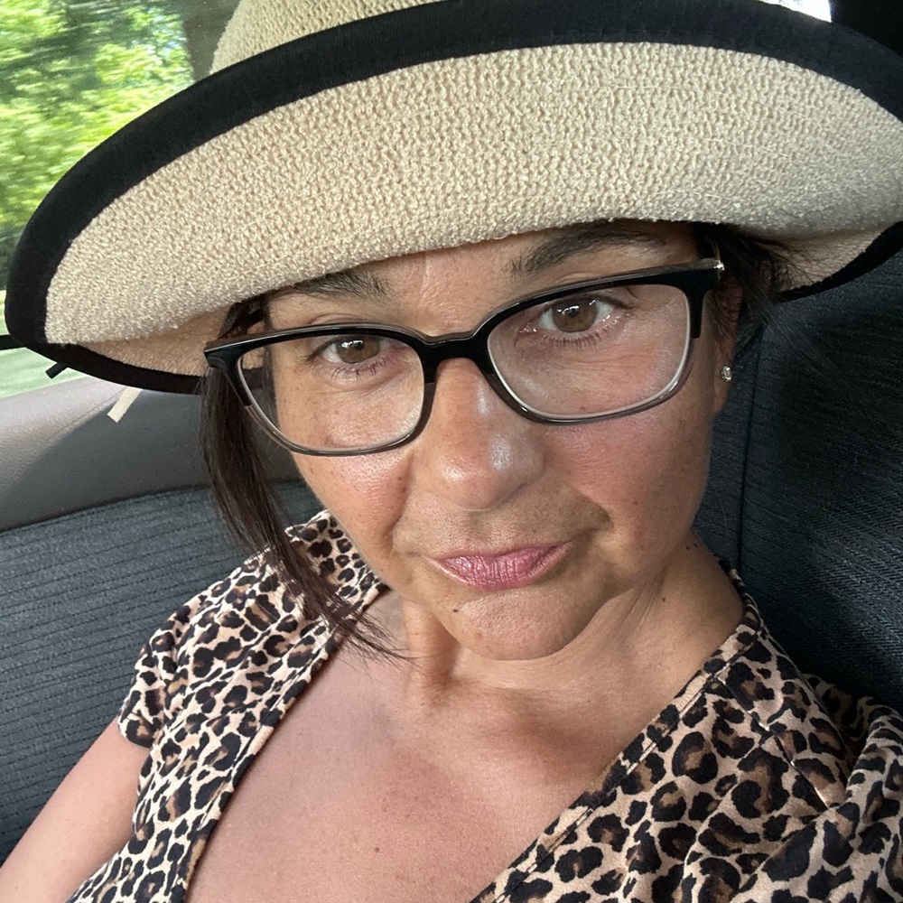 Meet your Posher, Upcyclednboutique